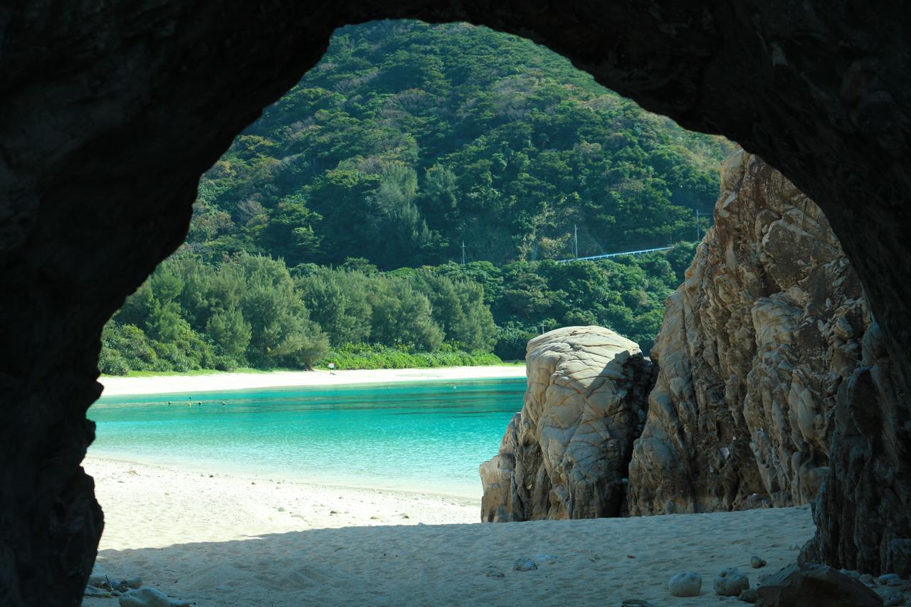 Reef Inn Kuniyoshi 渡嘉敷村 エクステリア 写真
